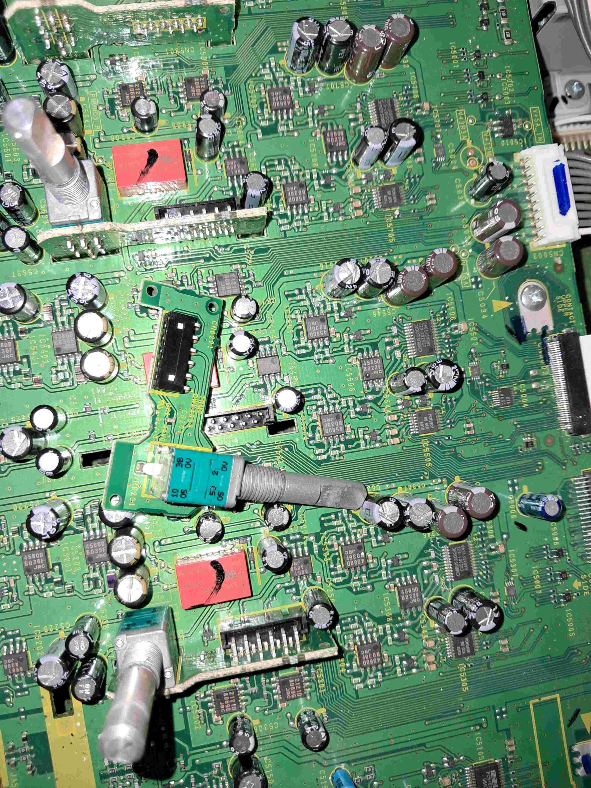 popravka i servis audio opreme Podgorica Crna Gora (7)