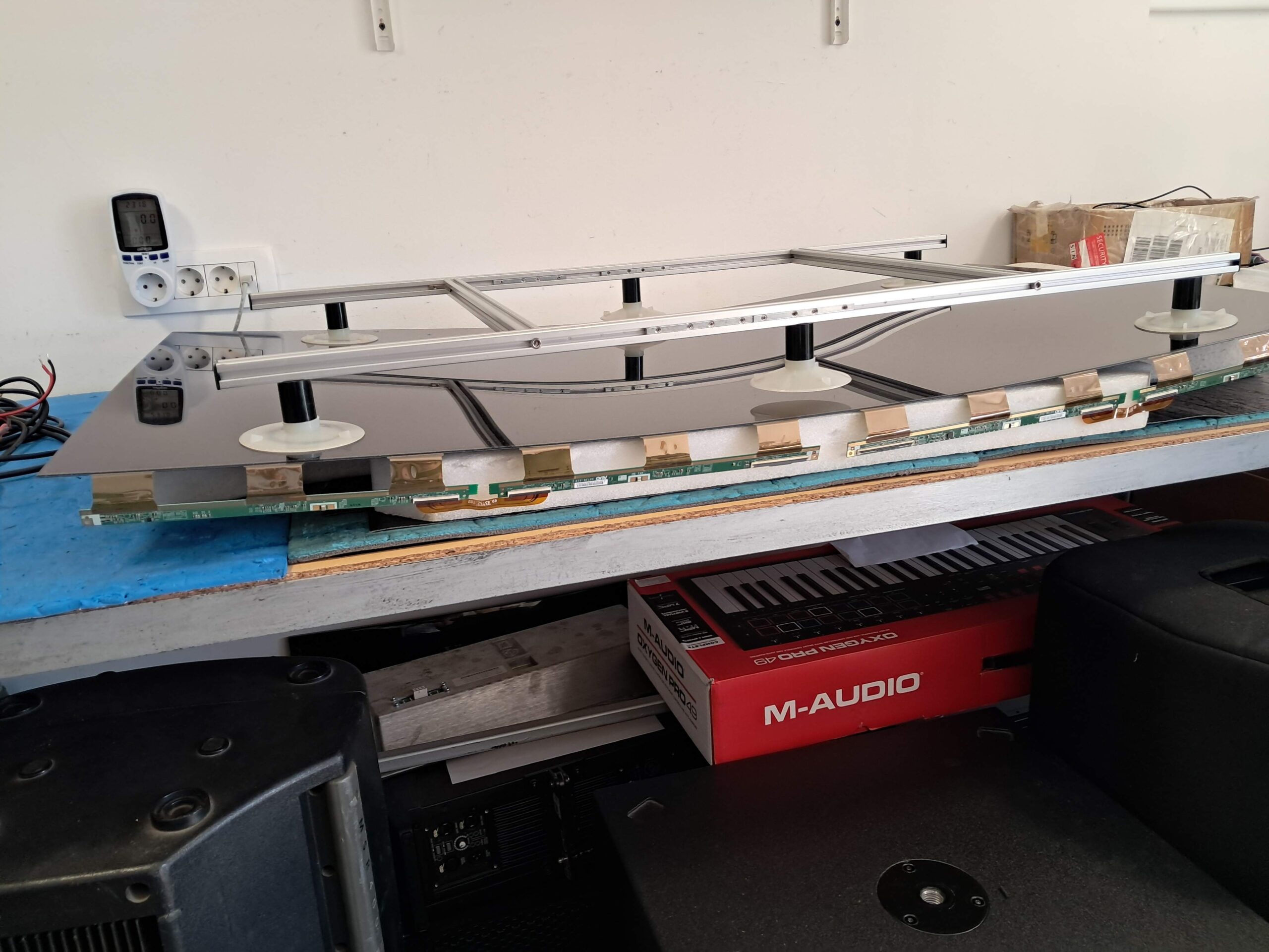 samsung ekran zakrivljeni skinut