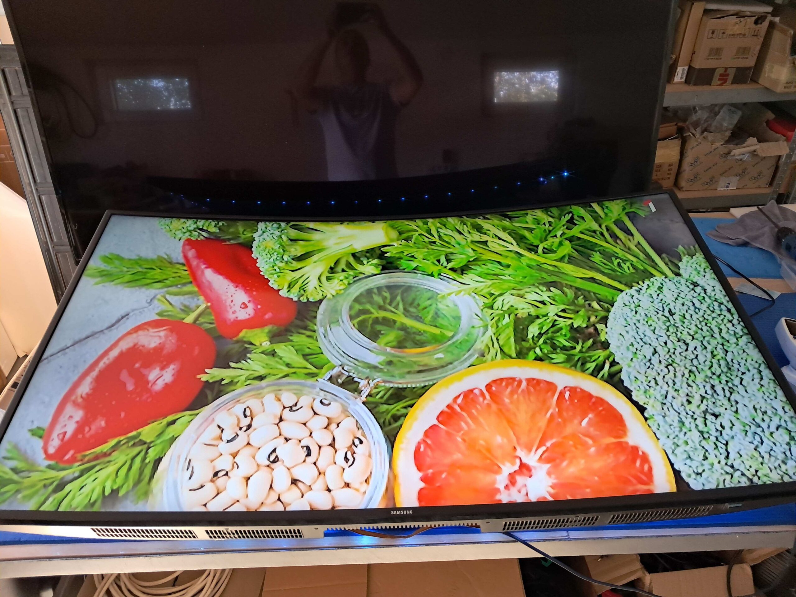 samsung zakrivljen završen