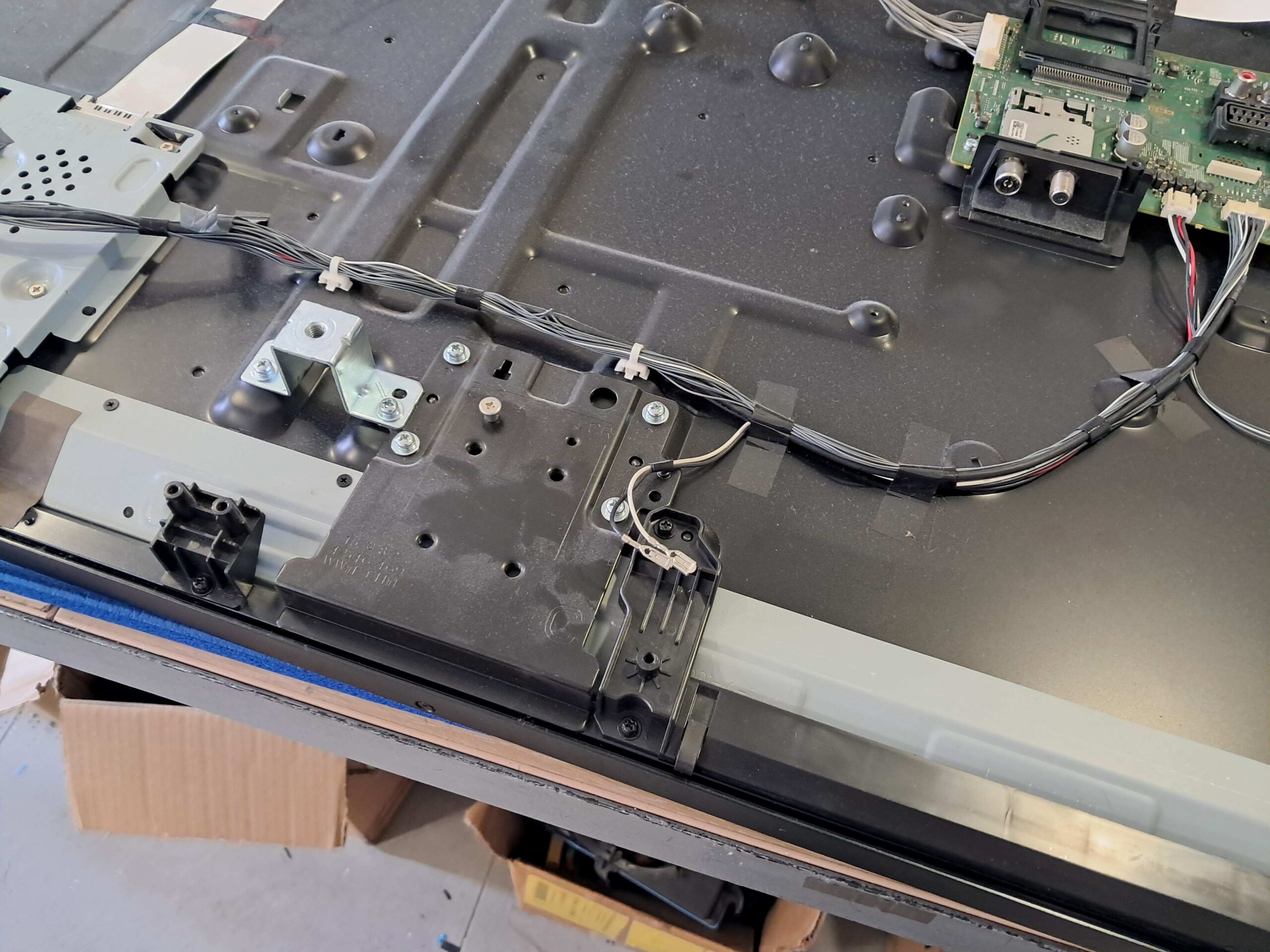 servis televizora podgorica, popravka televizora podgorica (22)